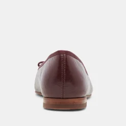 ANISA BALLET FLATS CRANBERRY CRINKLE PATENT