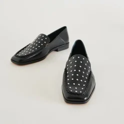 BENY FLATS BLACK STUDDED LEATHER