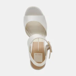 BOBBY PEARL HEELS WHITE PEARLS