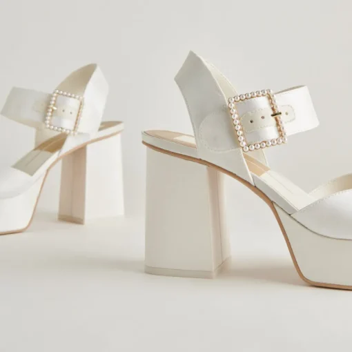 BOBBY PEARL HEELS WHITE PEARLS