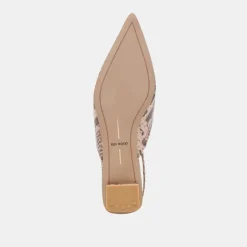BYANCA FLATS SAND EMBOSSED LEATHER