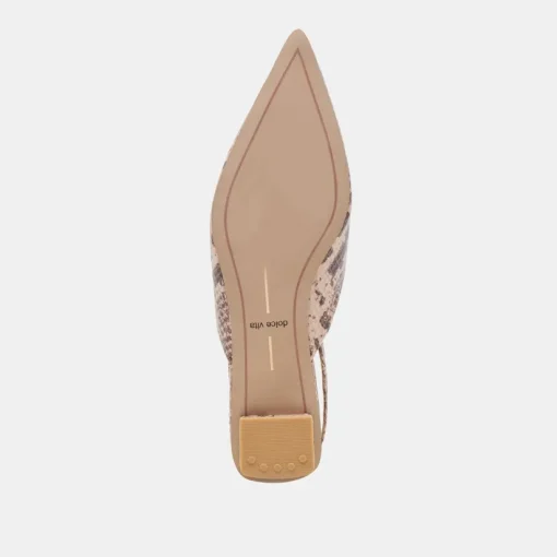 BYANCA FLATS SAND EMBOSSED LEATHER