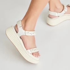 DEBRA PEARL SANDALS VANILLA PEARLS