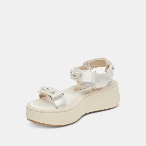 DEBRA PEARL SANDALS VANILLA PEARLS