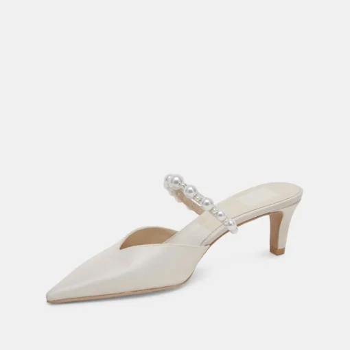 KANIKA PEARL MID HEELS VANILLA PEARLS