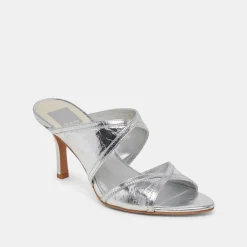 MANDEL HEELS SILVER CRINKLE PATENT