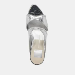 MANDEL HEELS SILVER CRINKLE PATENT